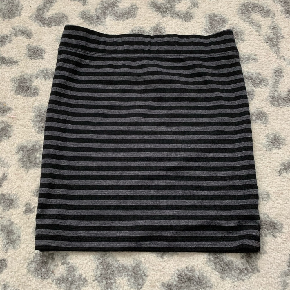 black and gray striped tight skirt